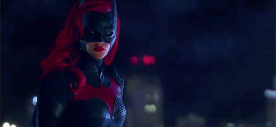 Watch Batwomans First Look Trailer