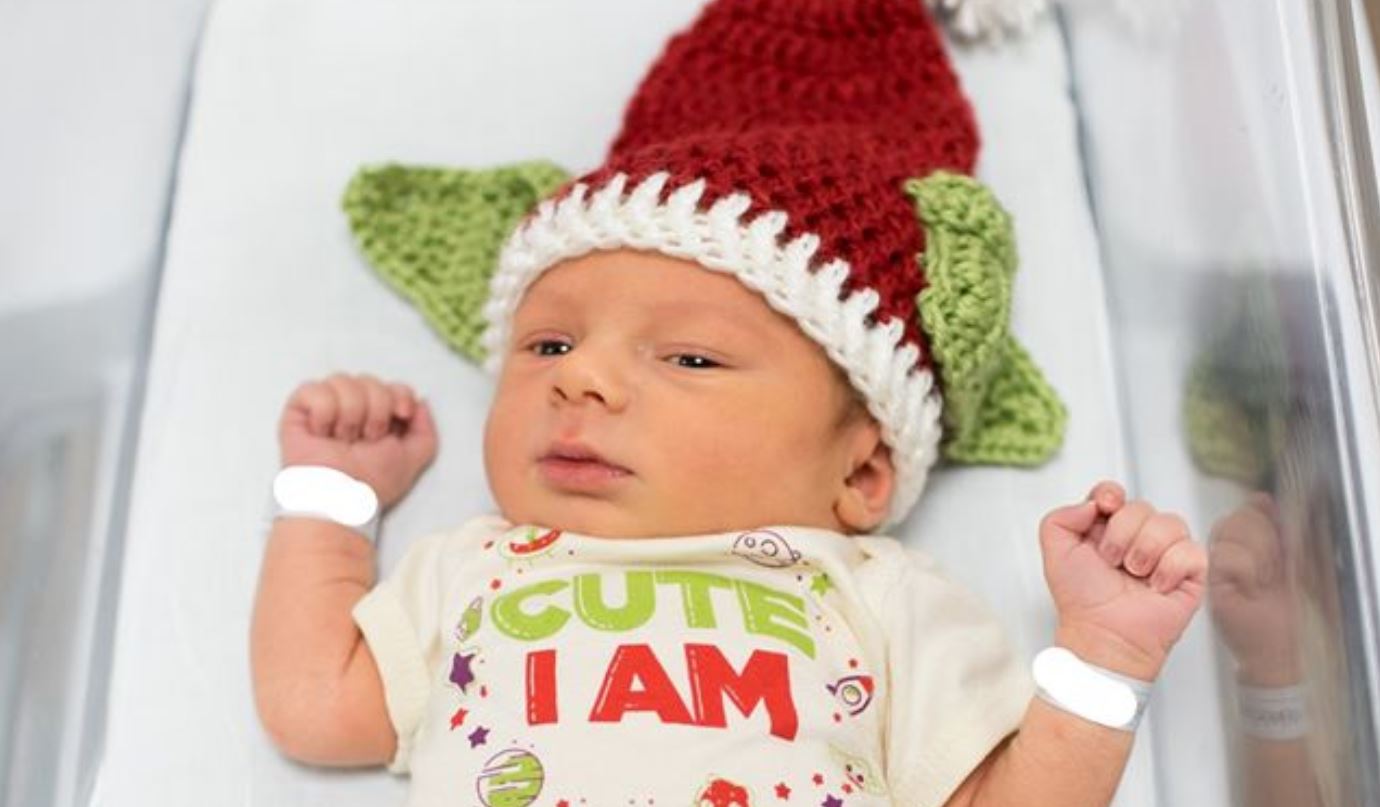 Hospital Dresses Up Newborn Babies As Baby Yoda From The