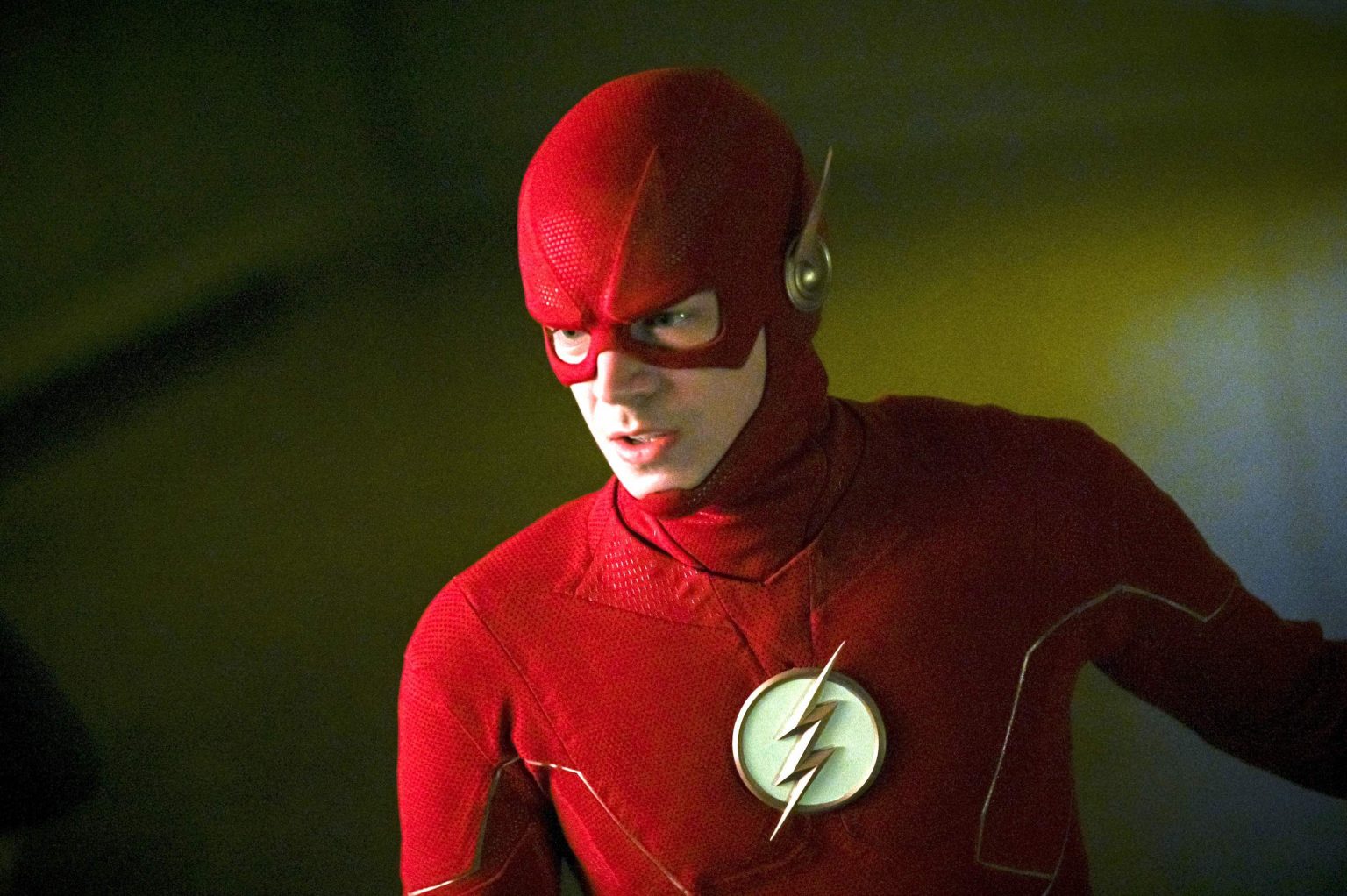 The CW Renews Arrowverse Shows "The Flash," "Batwoman," and More!