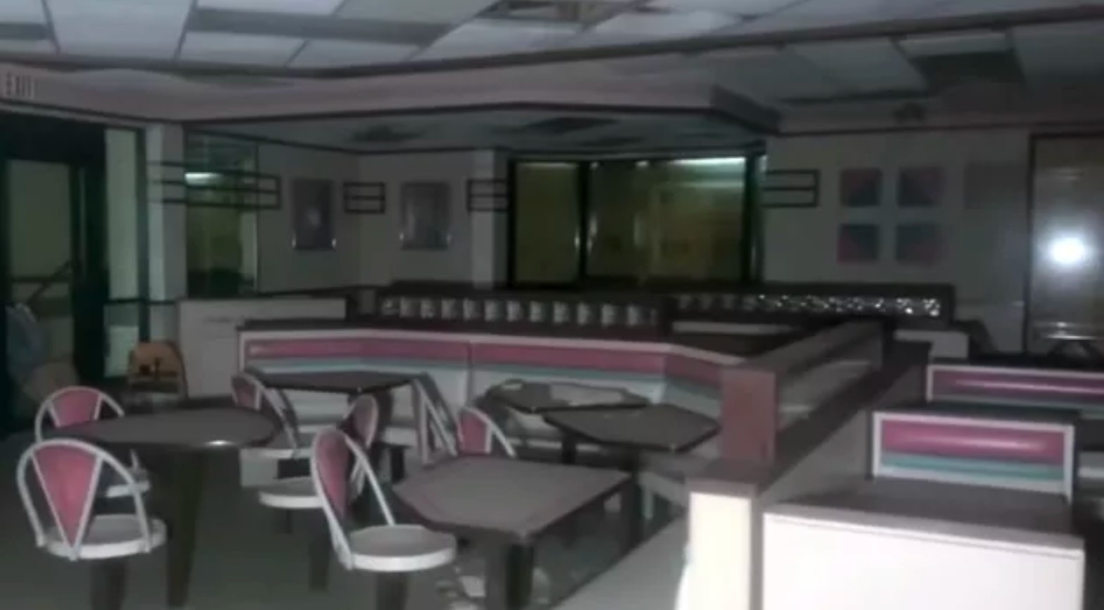 Video Footage of Abandoned McDonalds is an 80s Time Capsule
