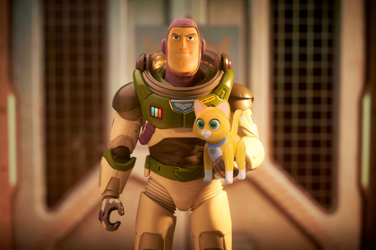 Robosen Buzz Lightyear Has High Price Tag, But is Worth it!