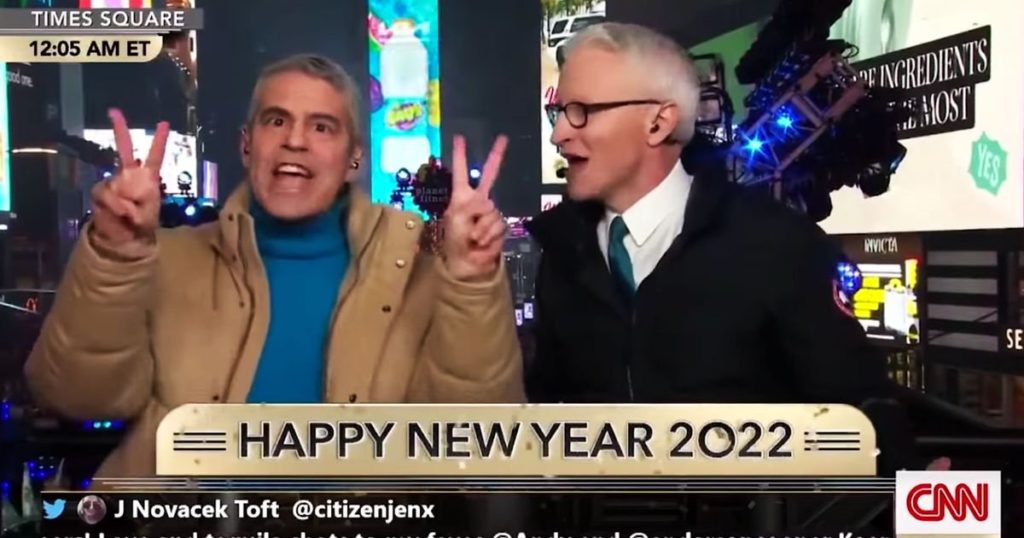 CNN New Year's Eve 2022
