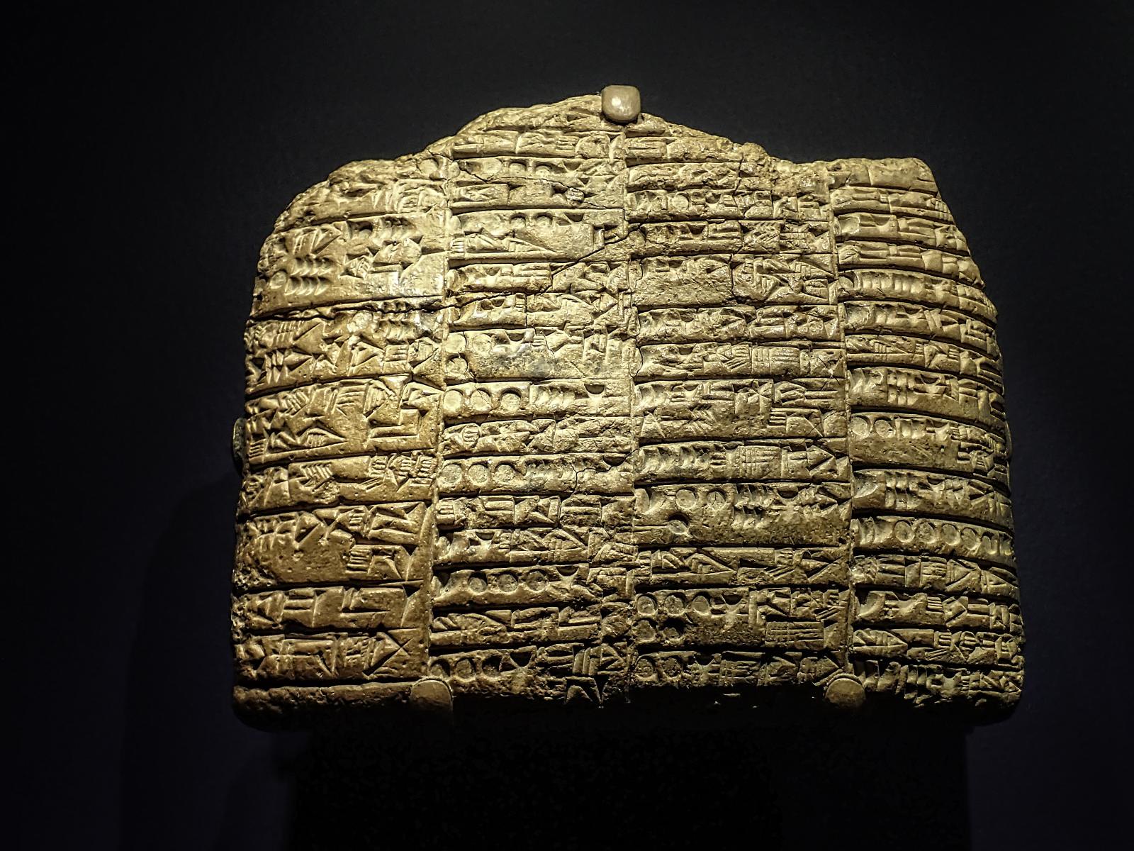 Lost Language from Ancient Tablets Predates Hebrew