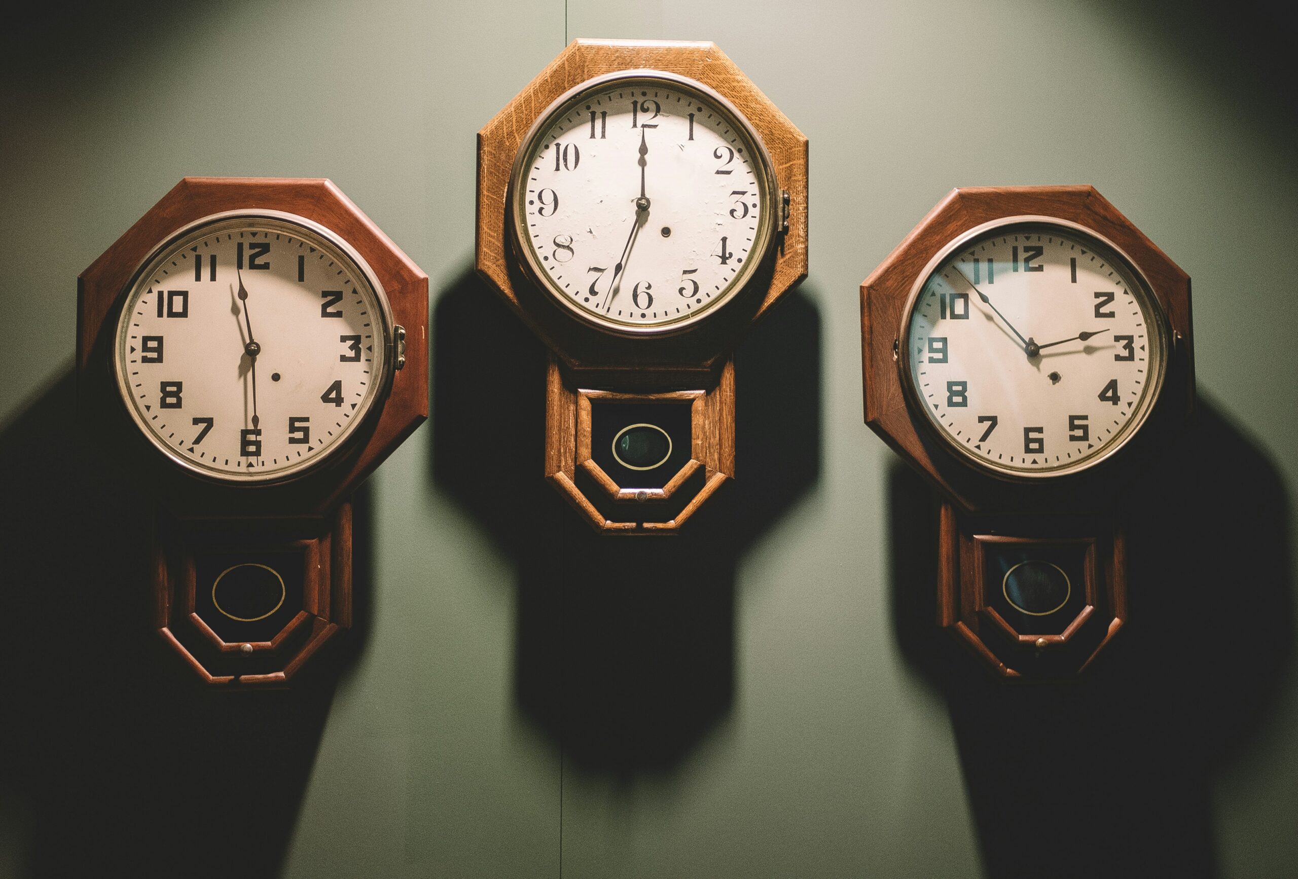 Guide to Fingerprint Time Clocks with Real-Time Reporting