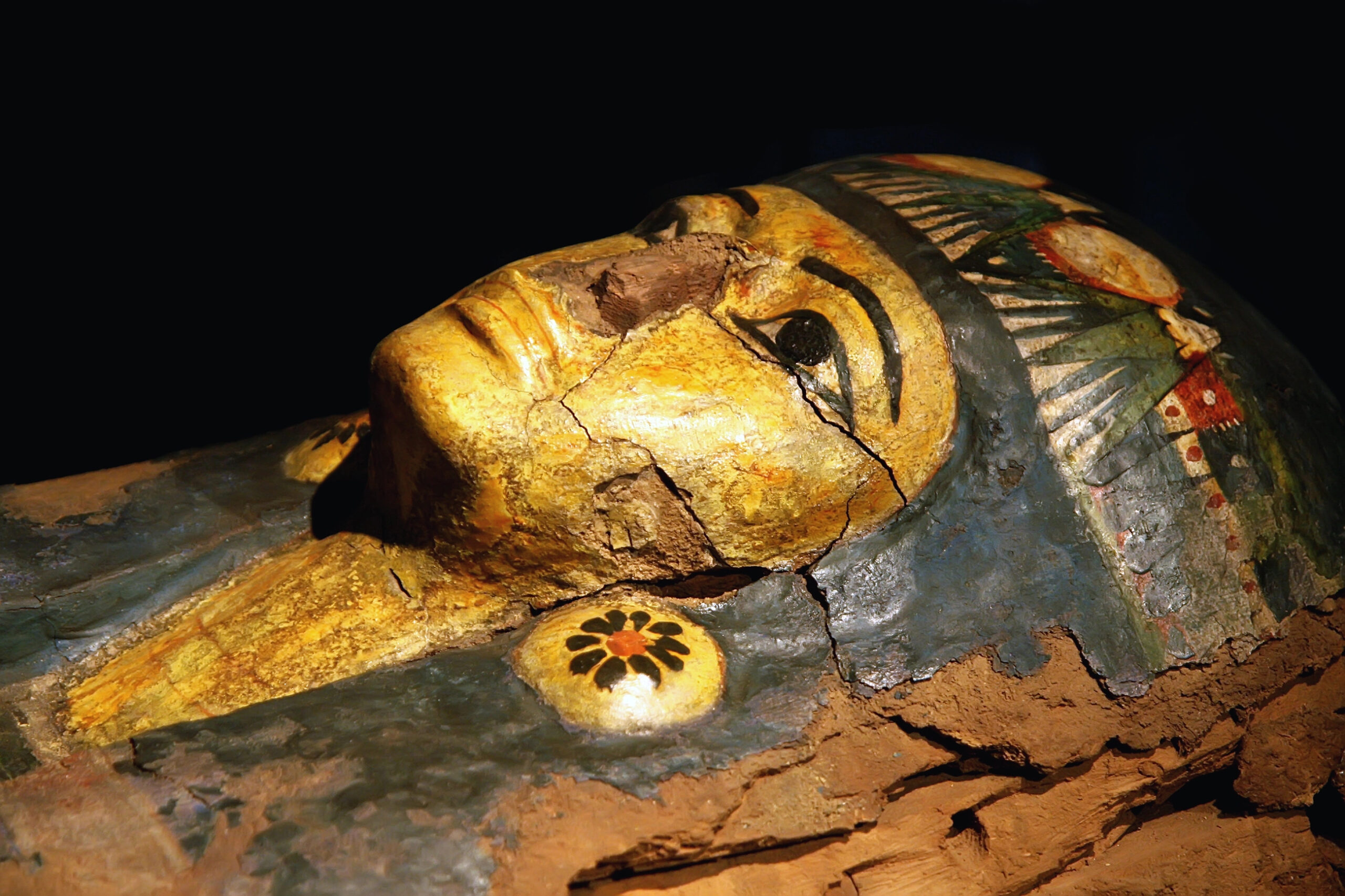 Homer's Iliad Found Inside 1,600-Year-Old Egyptian Mummy in Historic First