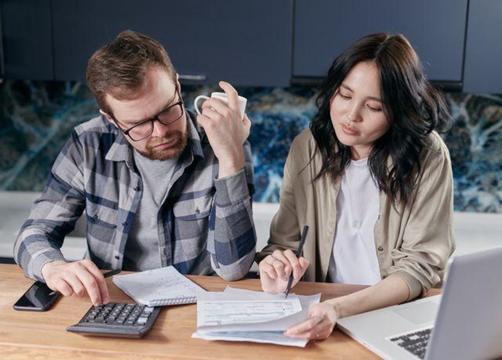 Financial Wellness: Avoiding Budgeting Blunders Your Self-Care