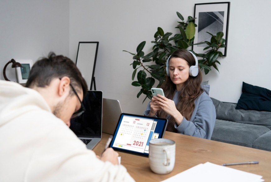 From Search to Conversation: Why Personal Finance Is Becoming AI-Driven