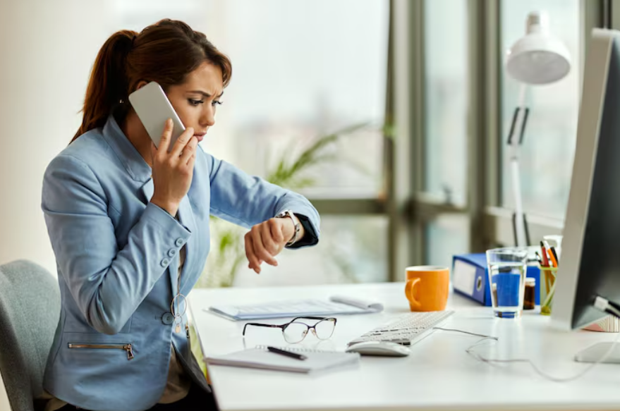 Turn Hold Time Into Useful Customer Communication